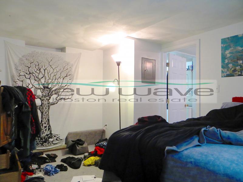 22 Saint Cyprians Pl, South End