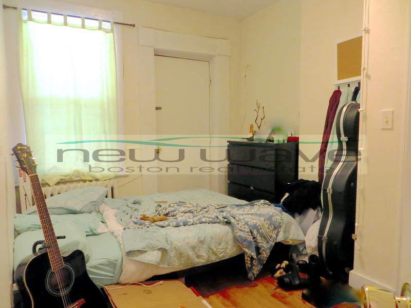 32 Edgerly Rd, Fenway