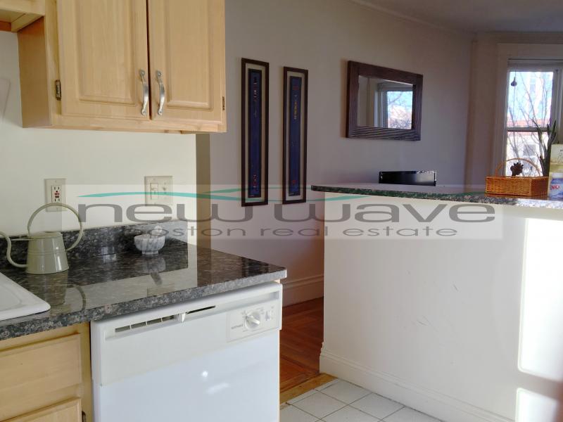 24 Queensberry St, Fenway