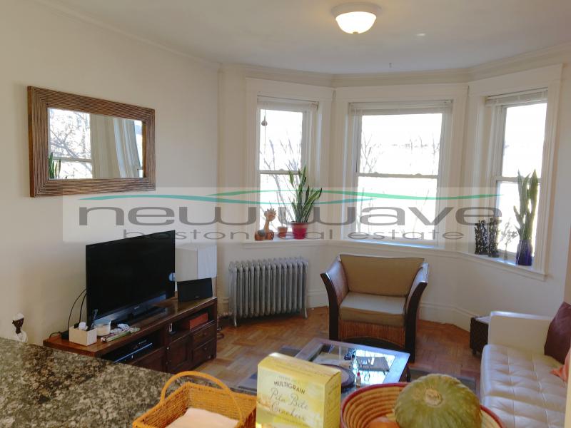 24 Queensberry St, Fenway