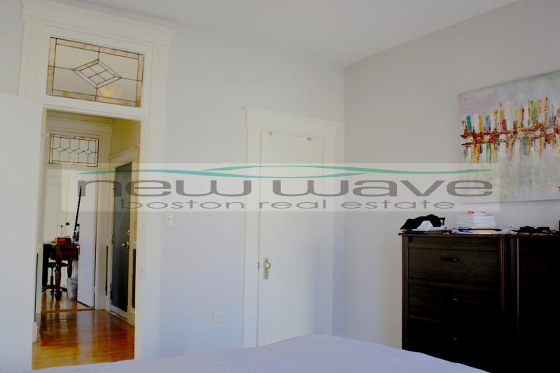 24 Queensberry St, Fenway