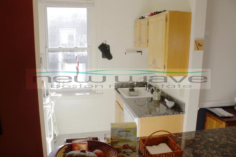 24 Queensberry St, Fenway