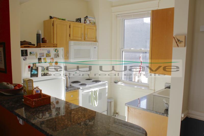 24 Queensberry St, Fenway