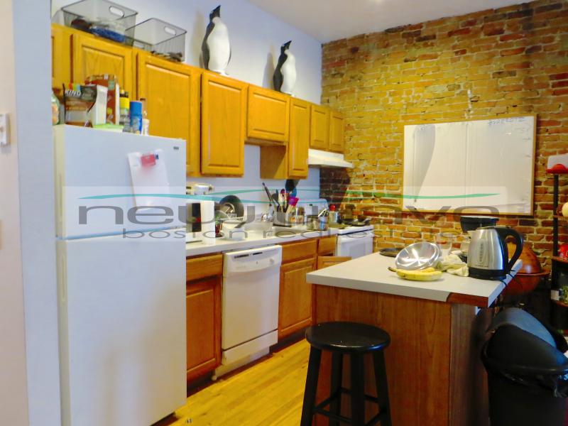 14 Wigglesworth St, Mission Hill