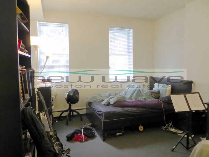 14 Wigglesworth St, Mission Hill