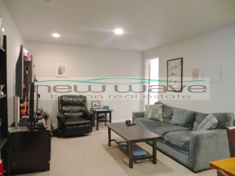 166 Saint Botolph St, Back Bay