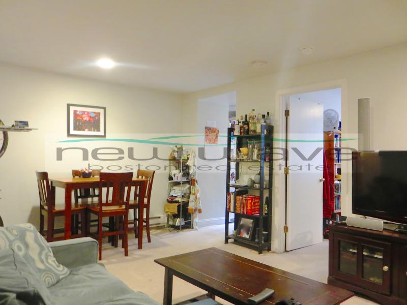 166 Saint Botolph St, Back Bay