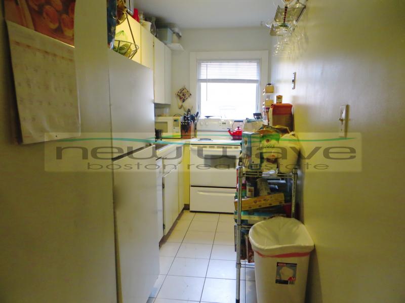 166 Saint Botolph St, Back Bay