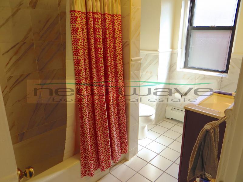 14 Cumberland St, Back Bay