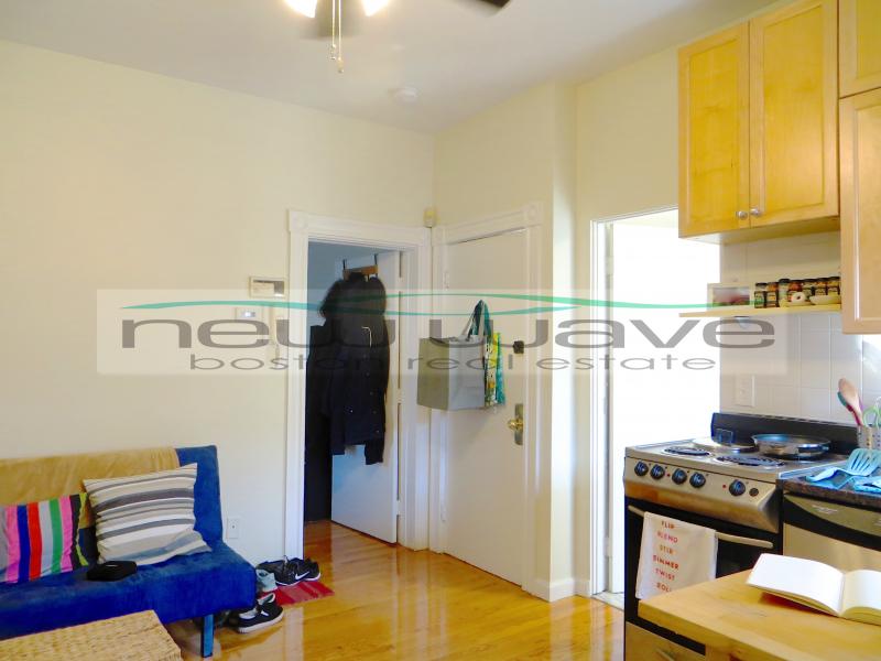 14 Cumberland St, Back Bay