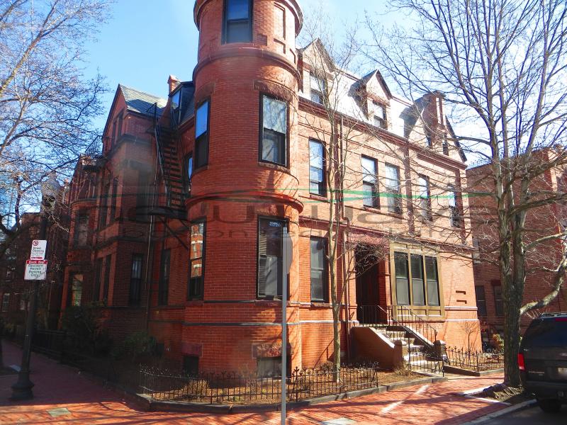 14 Cumberland St, Back Bay