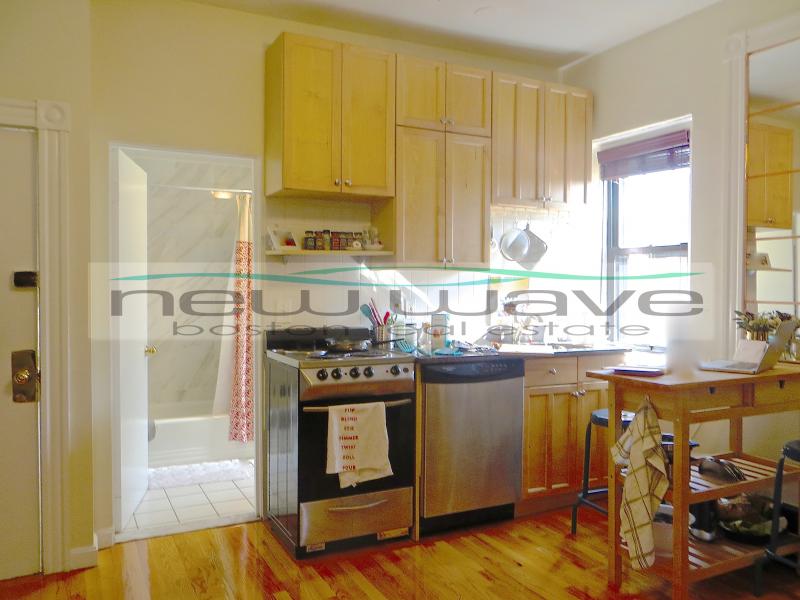 14 Cumberland St, Back Bay