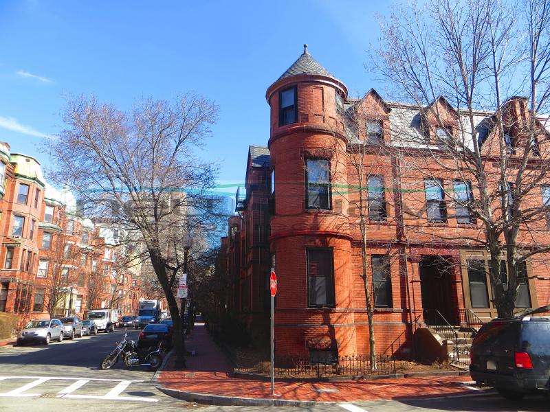 14 Cumberland St, Back Bay