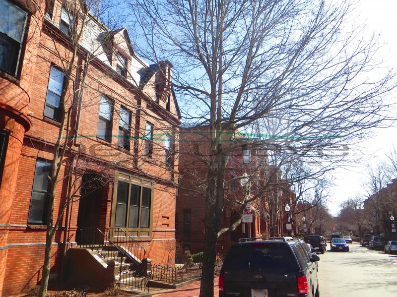 14 Cumberland St, Back Bay