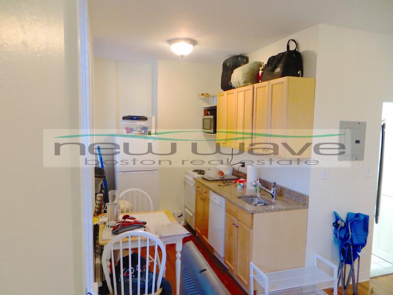 14 Cumberland St, Back Bay