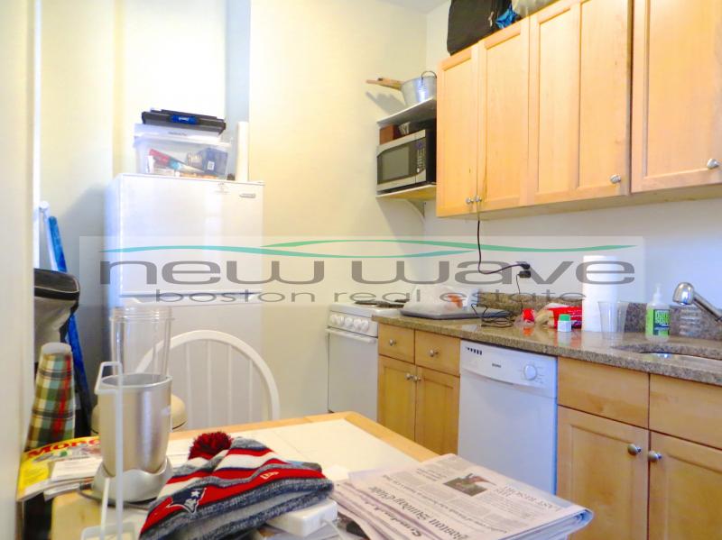 14 Cumberland St, Back Bay