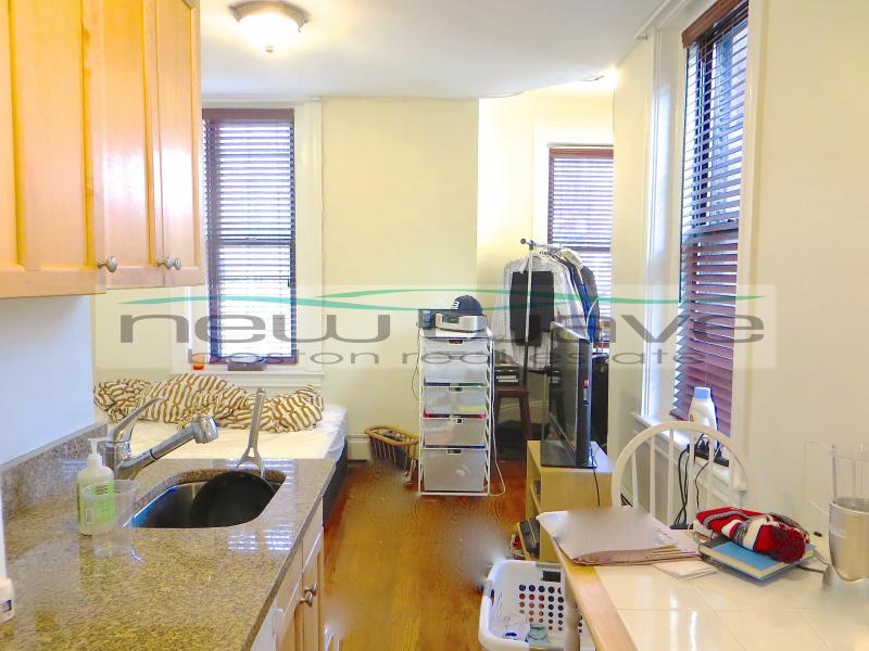 14 Cumberland St, Back Bay