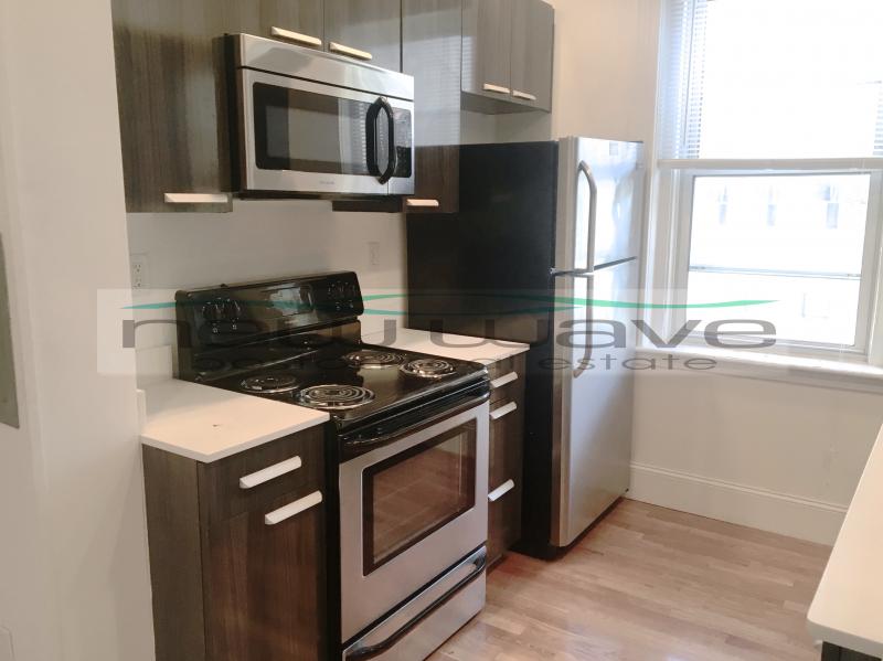 16 Queensberry St, Fenway