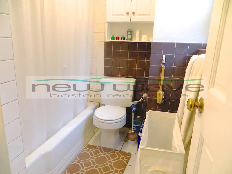 14 Cumberland St, Back Bay