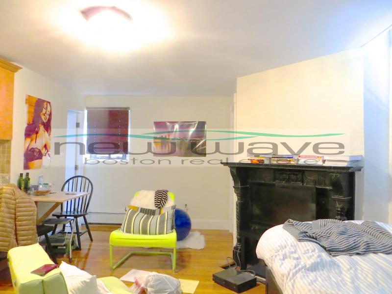 14 Cumberland St, Back Bay