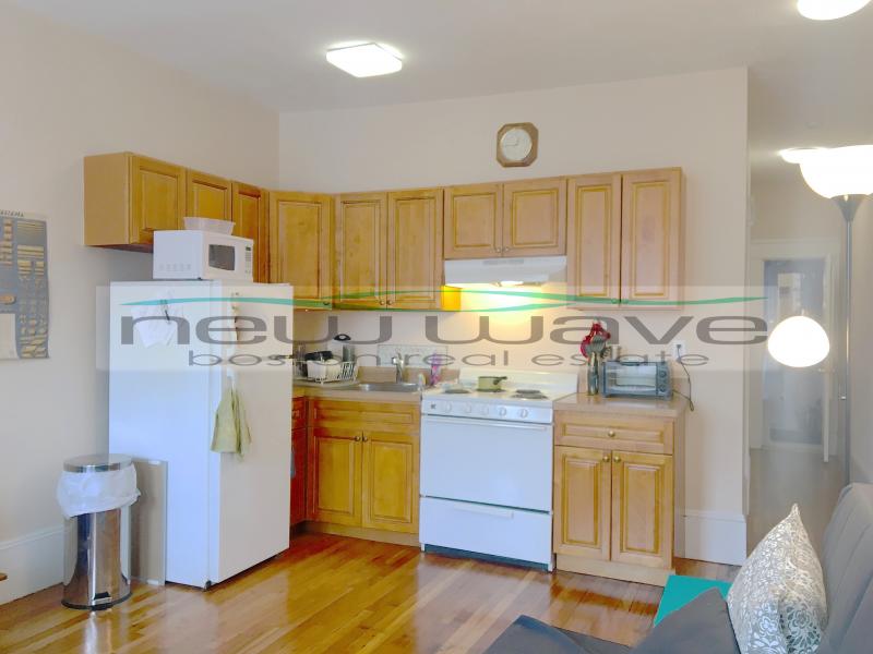 881 Huntington Ave, Mission Hill