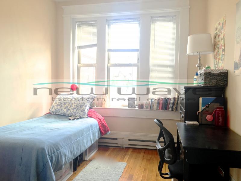 881 Huntington Ave, Mission Hill