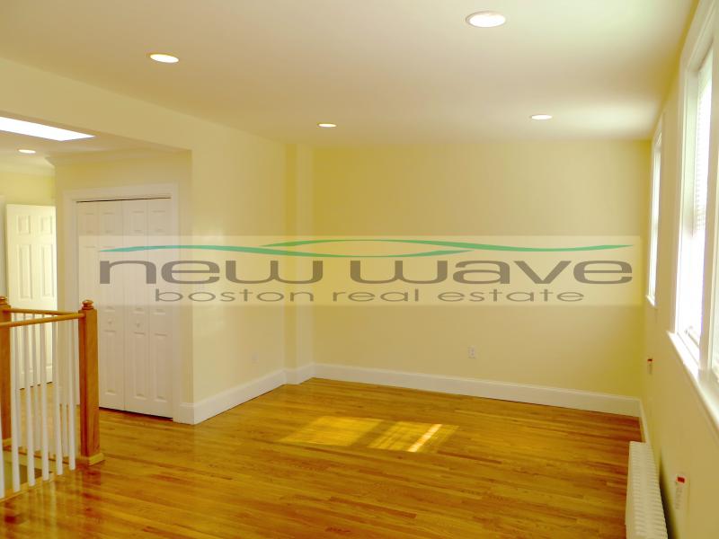 227 Newbury St, Back Bay