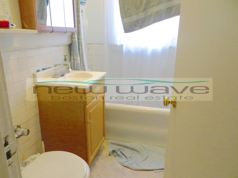 1163 Boylston St, Fenway