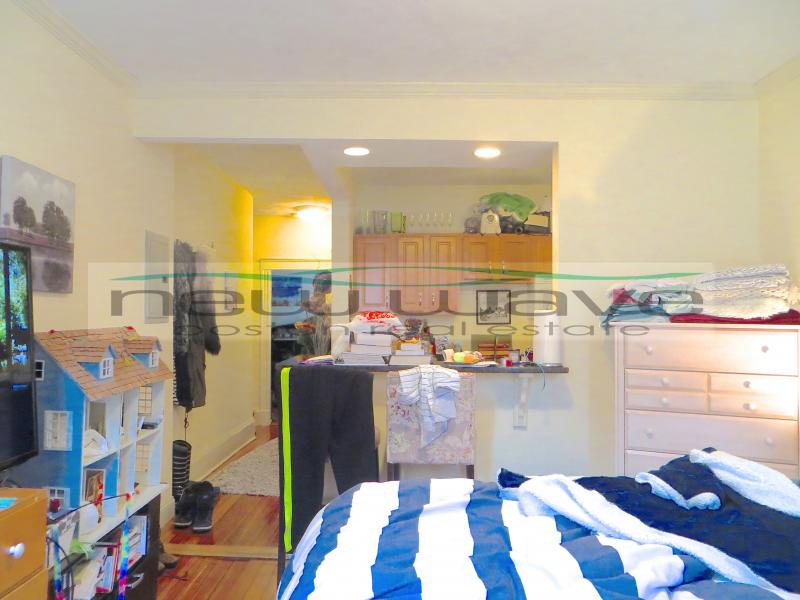 51 Queensberry St, Fenway