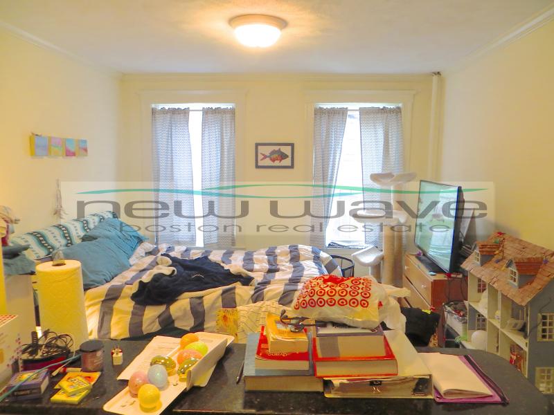 51 Queensberry St, Fenway