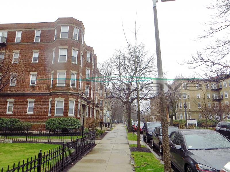 100 Queensberry St, Fenway