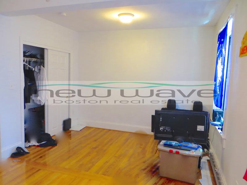 1 bed, 1 bath apartment for rent at 90 Warrenton St Unit 9, Theatre District — photo 5 of 11