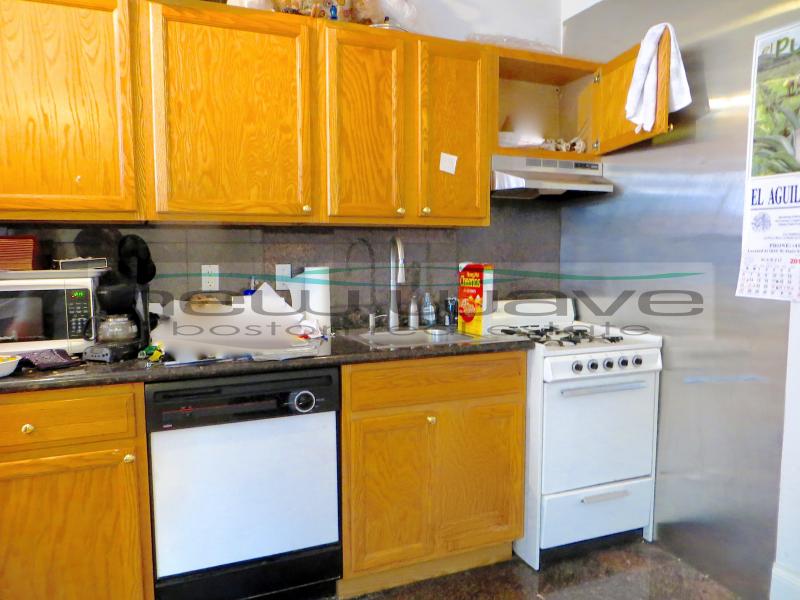 1 bed, 1 bath apartment for rent at 90 Warrenton St Unit 9, Theatre District — photo 8 of 11
