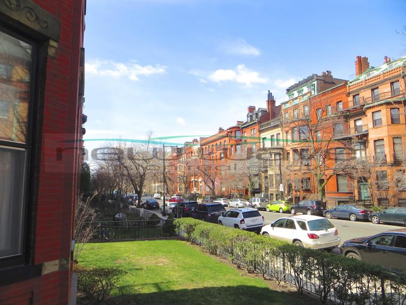 435 Beacon St, Back Bay