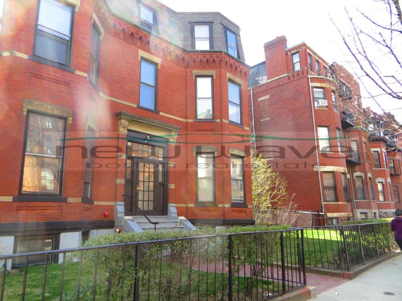 435 Beacon St, Back Bay