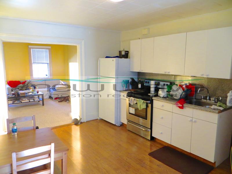 26 Fayette St, Back Bay