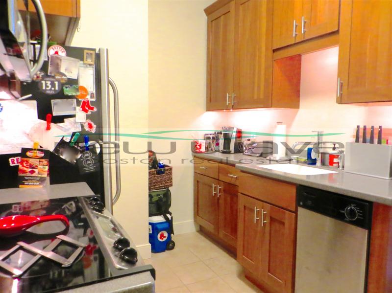 404 Marlborough St, Back Bay