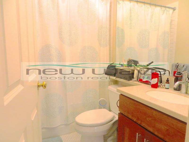 404 Marlborough St, Back Bay