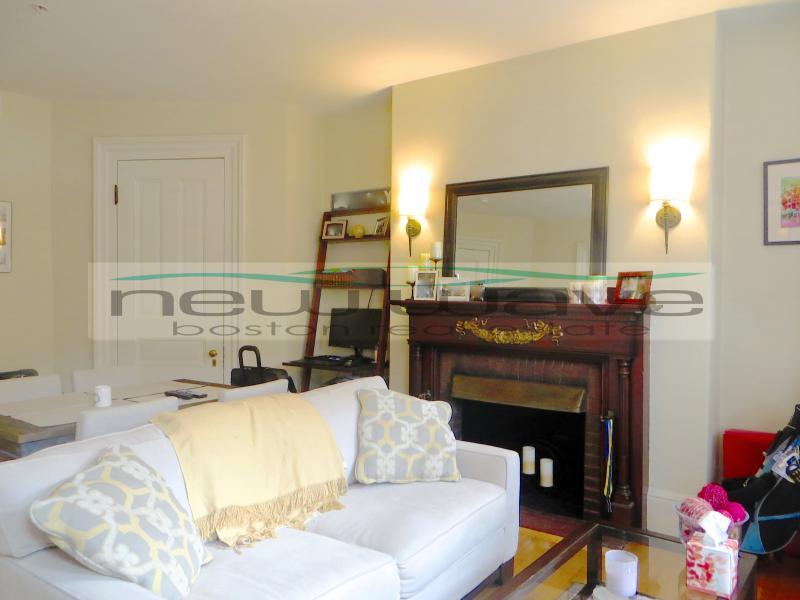 404 Marlborough St, Back Bay