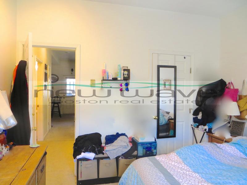 28 Springfield St, South End