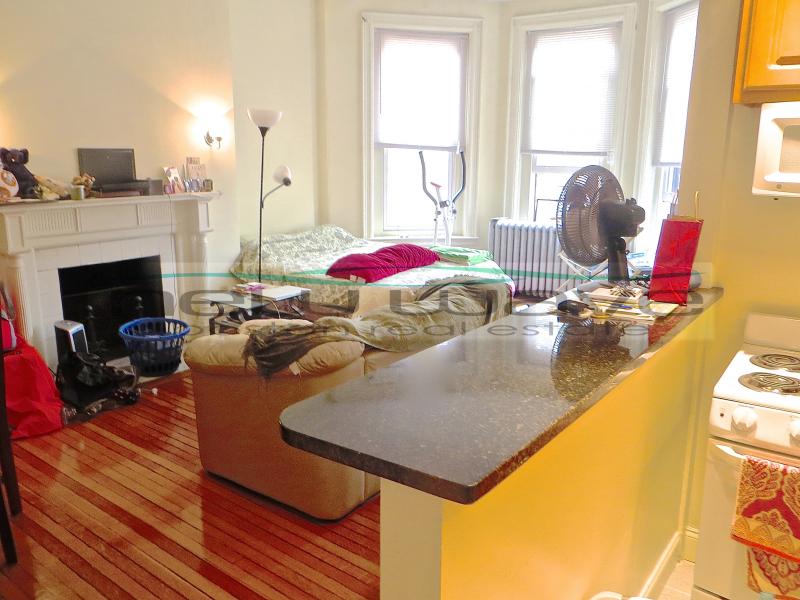 379 Commonwealth Ave, Back Bay