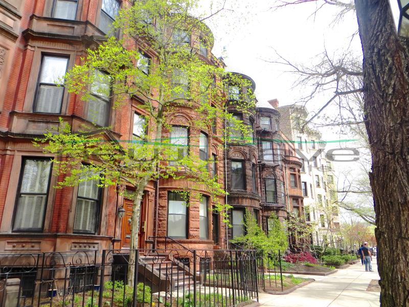 379 Commonwealth Ave, Back Bay