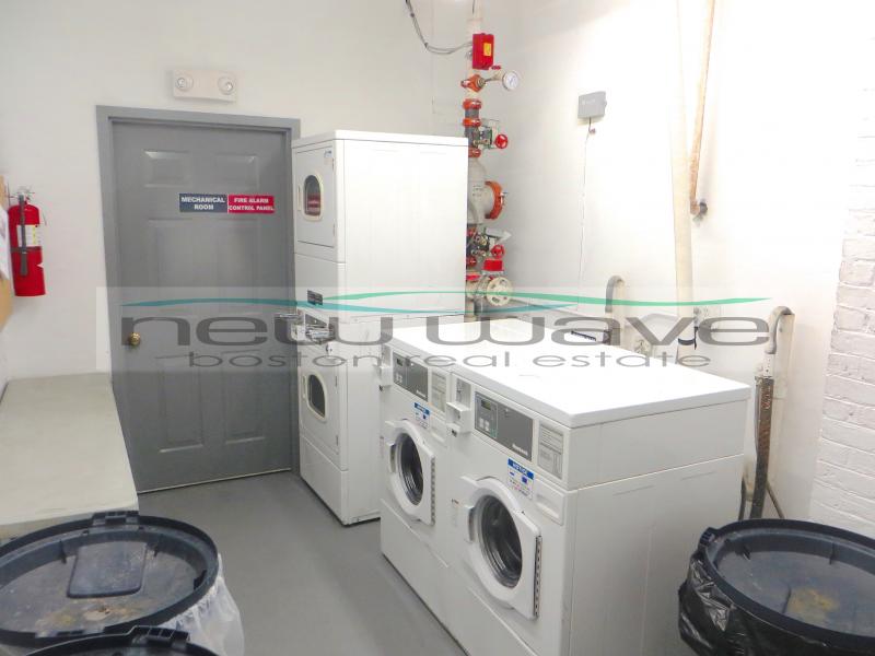 379 Commonwealth Ave, Back Bay