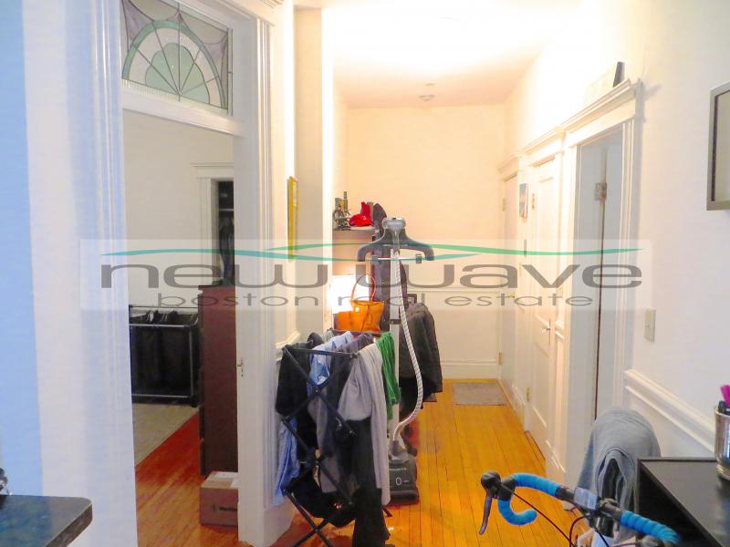 40 Queensberry St, Fenway