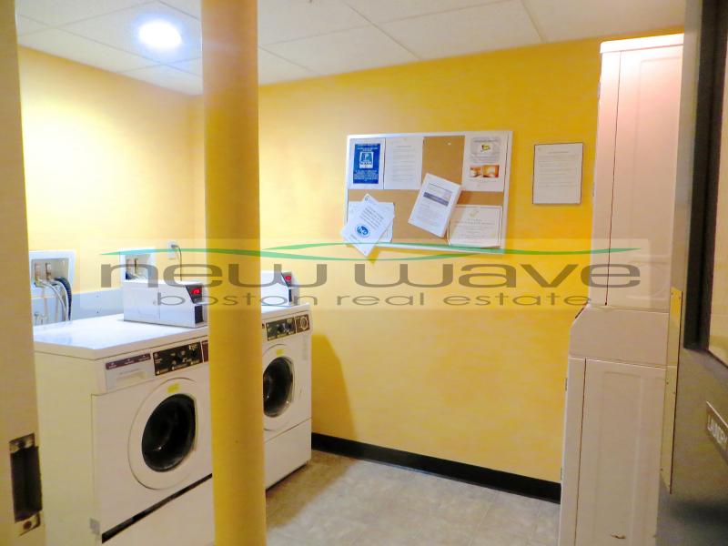 40 Queensberry St, Fenway