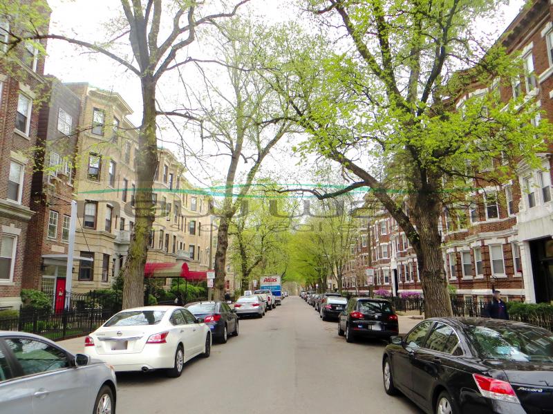 40 Queensberry St, Fenway