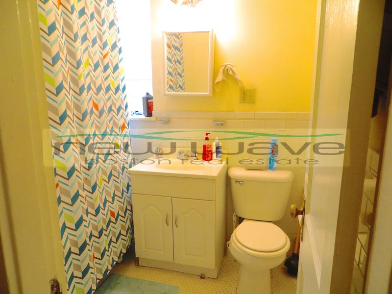 102 Queensberry St, Fenway