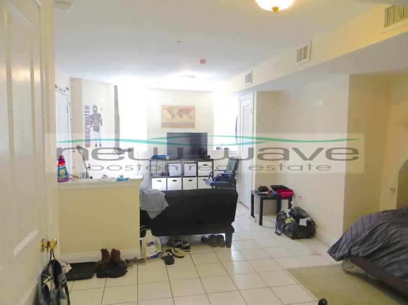 Studio bed, 1 bath apartment for rent at 34 Mount Vernon Unit B, Beacon Hill — photo 6 of 18