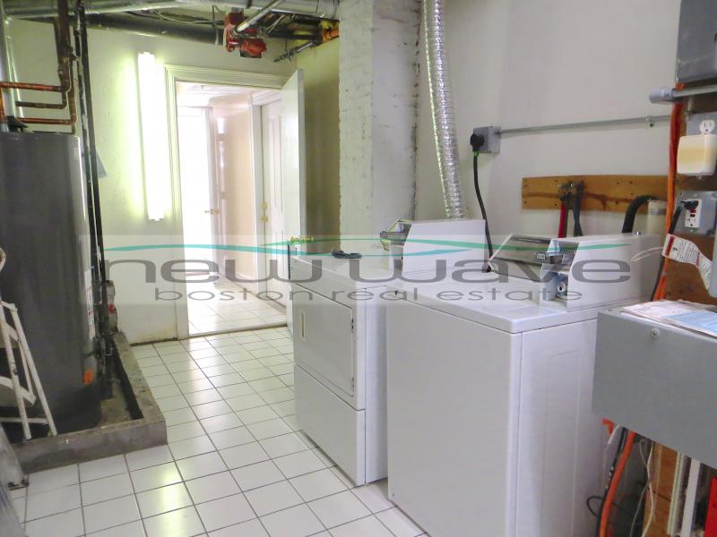 Studio bed, 1 bath apartment for rent at 34 Mount Vernon Unit B, Beacon Hill — photo 12 of 18