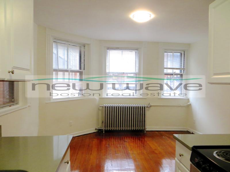 172 Commonwealth Ave, Back Bay